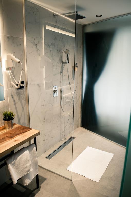 Nomad Luxury Suites Belgrad Exterior foto