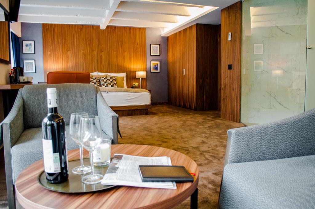 Nomad Luxury Suites Belgrad Exterior foto