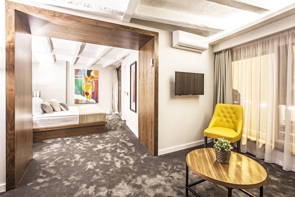 Nomad Luxury Suites Belgrad Exterior foto